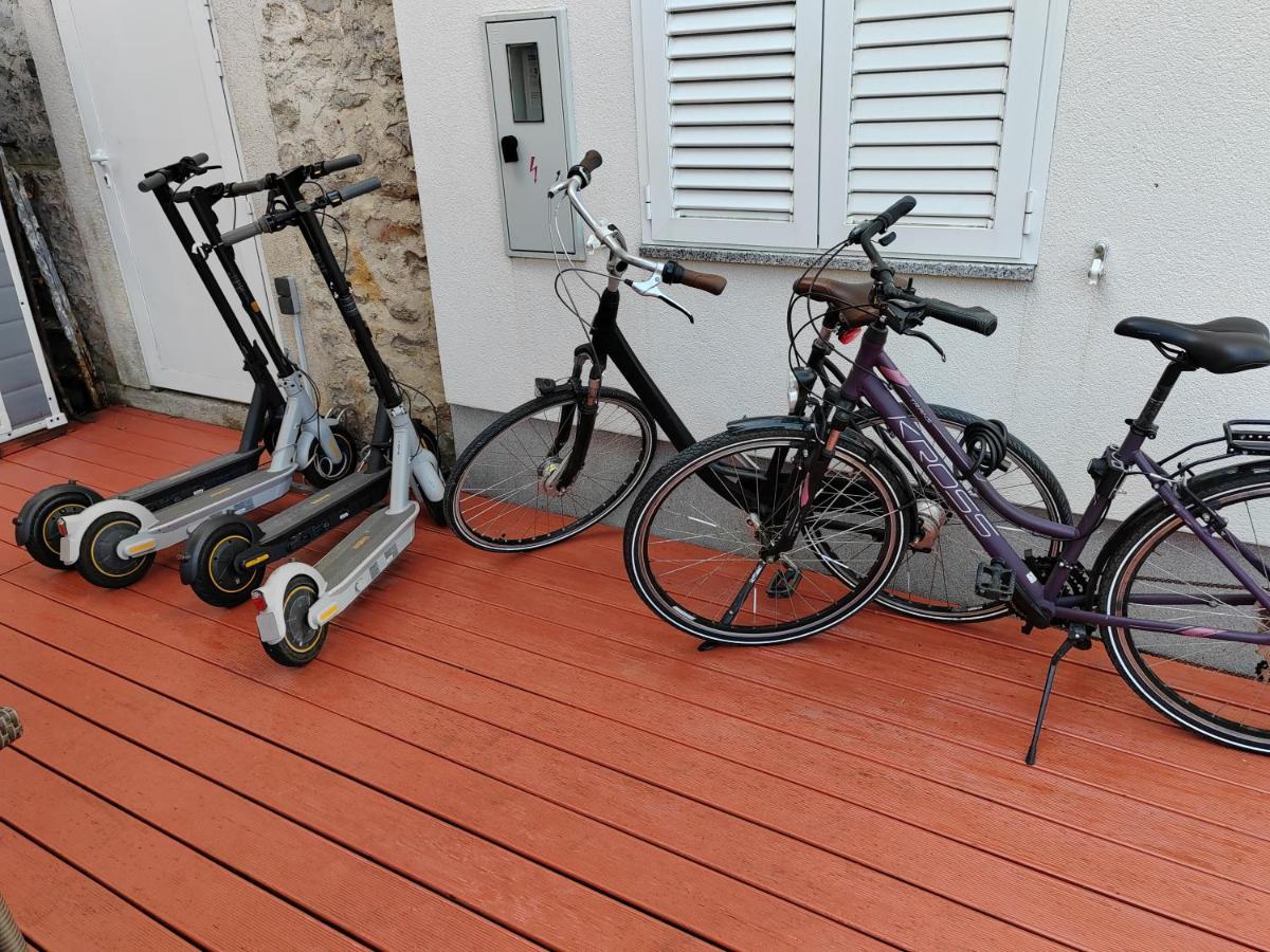 Apartmani Filip Zadar Diklo Bagian luar foto