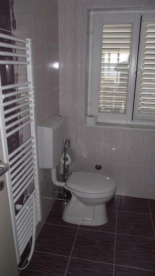 Apartmani Filip Zadar Diklo Bagian luar foto