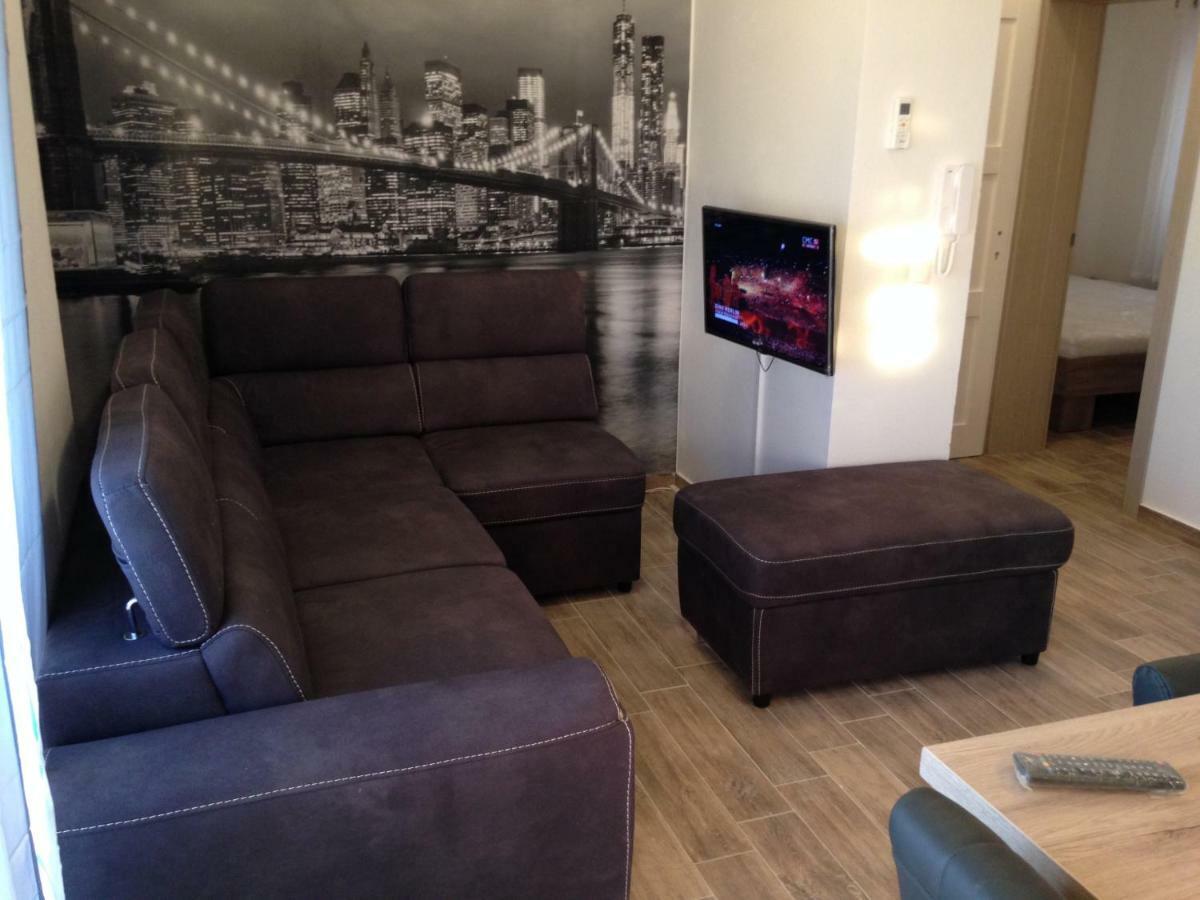 Apartmani Filip Zadar Diklo Bagian luar foto