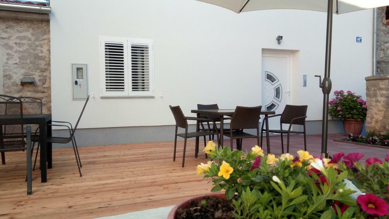 Apartmani Filip Zadar Diklo Bagian luar foto