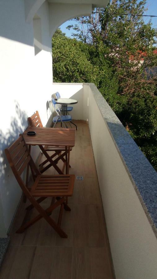 Apartmani Filip Zadar Diklo Bagian luar foto