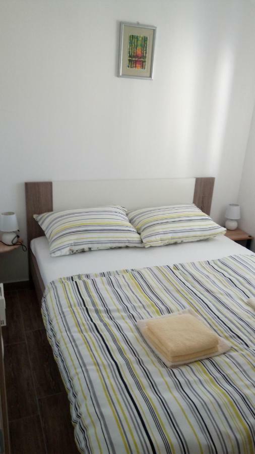 Apartmani Filip Zadar Diklo Bagian luar foto