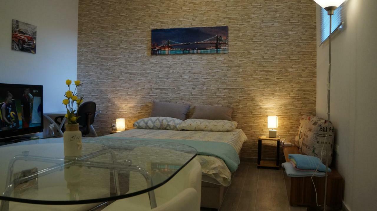 Apartmani Filip Zadar Diklo Bagian luar foto